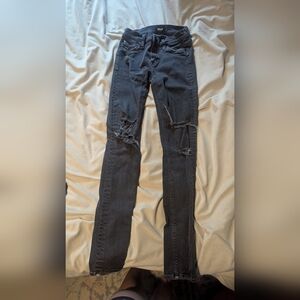 Distressed Black Hudson Skinny Jeans Size 25